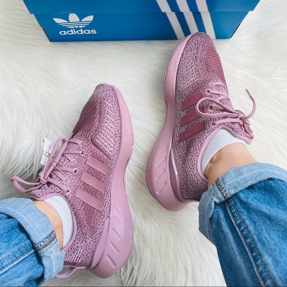 NWT Adidas Swift Run 22 Women’s Shoes - Picture 8 of 8